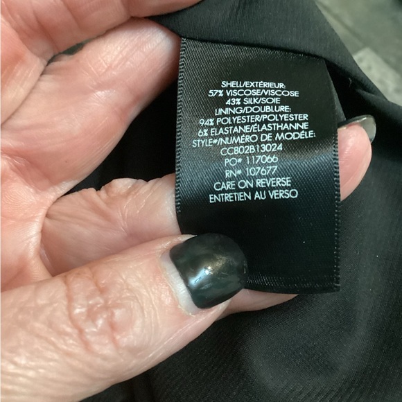 💥PRICE DROP💥 Serita Drape Top - Picture 7 of 7